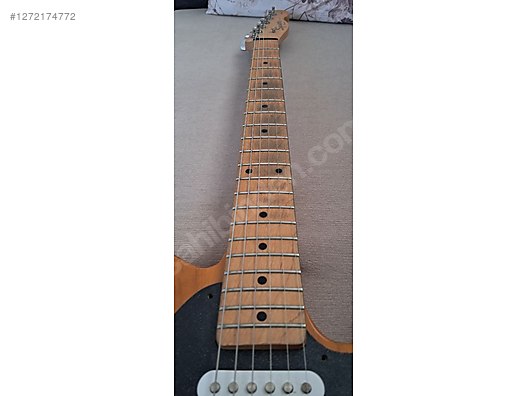 Squier Elektro Gitar
