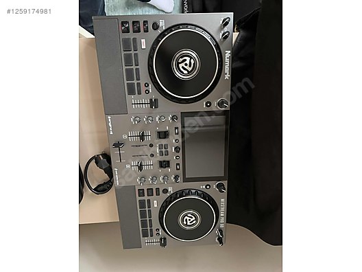 ねとろ Numark MIXSTREAM PRO 中古 美品 ねとろ Numark MIXSTREAM PRO 中古 美品 Numark MIXSTREAM PRO DJ