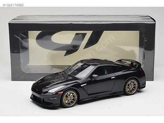 GT Spirit Diecast Model 1:18 Nissan Araba - 1324174982