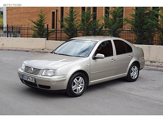 volkswagen bora 1 6 pacific 166 xxx km acil satilik son fiyat 55 favorinin dikkatine sahibinden comda 975175380