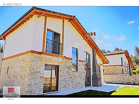 For Sale / Villa / REALTY WORLD DEN SATILIK VİLLALAR at  -  1096175874