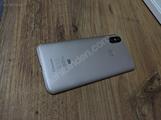 Used & Brand New Items / Cell Phones & Accessories / Cell Phones / Xiaomi / Mi A2 (Mi 6X)