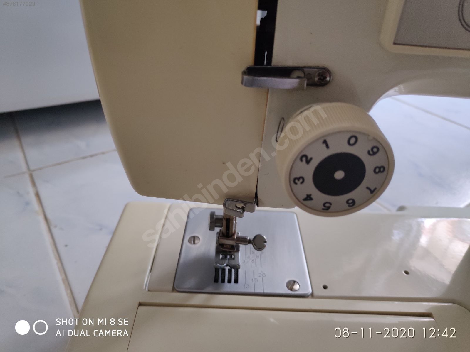 ALMAN MALI DİKİŞ VE NAKIŞ MAKİNASI Victoria Dikiş Makinesi ve Küçük