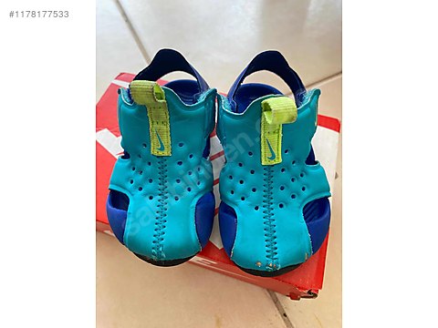 Nike sunray protect blue hotsell