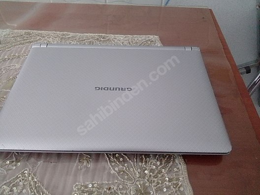 Diz üstü bilgisayar - Alışveriş :: Sıfır, İkinci El Ürünlerle sahibinden.com'da