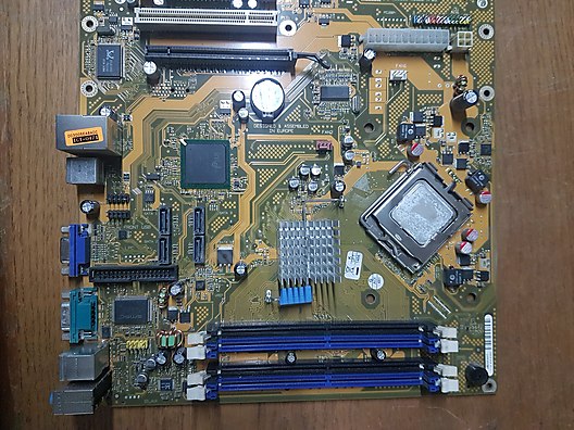 Fujitsu D2610-A10 945 ÇİPSETLİ uBTX 775 pin ddr2 4 slotlu Anakar - Anakart ve Tüm Masaüstü Bilgisayar Parçaları sahibinden.com'da
