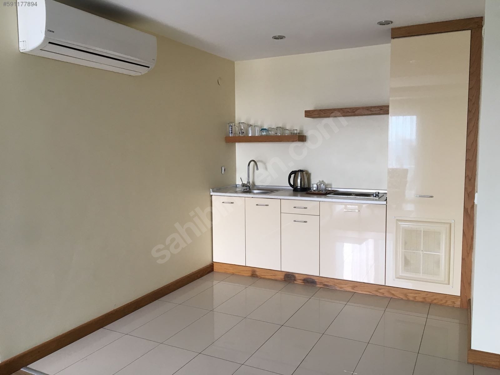 KURTKÖY YENİŞEHİR MAHALLESİNDE LUXFERAH KLİMALI DAİRE 5070040205