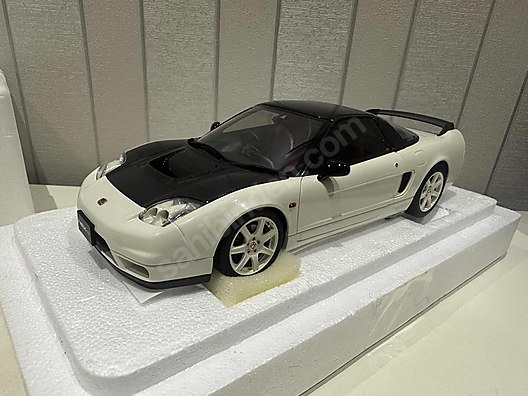 Autoart Diecast Model 1:18 Honda Araba - 1328178235