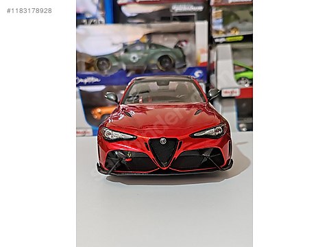 Solido Diecast Model 1:18 Alfa Romeo Araba - 1183178928