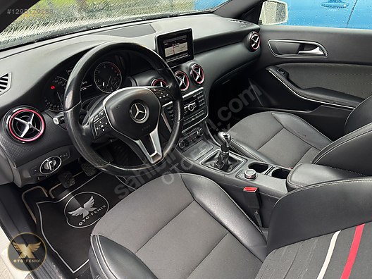 OTOFENİX 2013 MERCEDES 180 CDI BLUEEFFICIENCY STYLE 182.917 KM