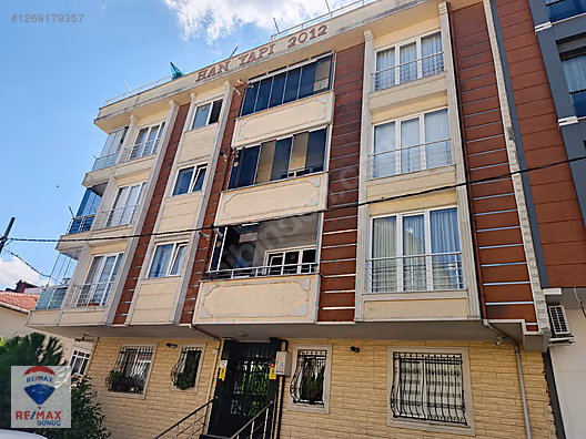 *ÇEKMEKÖY MİMARSİNAN'da SATILIK EBEVEYN BANYOLU 2+1
