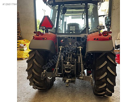 Machinery / Agricultural Machines / Tractors / Massey Ferguson / 5S.115