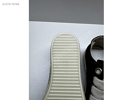 Used & Brand New Items / Clothing & Accessories / Men / Shoes / Casual Shoes