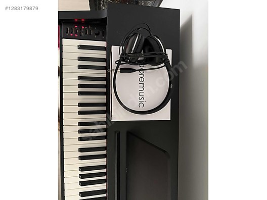 Used & Brand New Items / Music / Musical Instruments / Keyboard Instruments / Piano