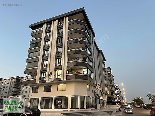 EMLAK 79 DAN YENİBEŞEVLER YÜRÜYÜŞ YOLU ÜSTÜ ULTRA LUX 3+1 #1266180395