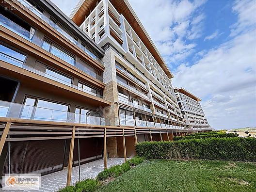 ALYANS'tan KOBİSAN EVLERİNDE SATILIK KONAK TİPİ BAZA BAHÇE KATI #1284180438