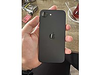 İphone 16e çiziksiz pil 100 6 aylık hatasız