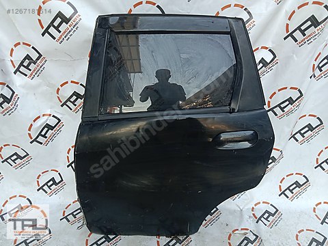 1267181514z0h.jpg