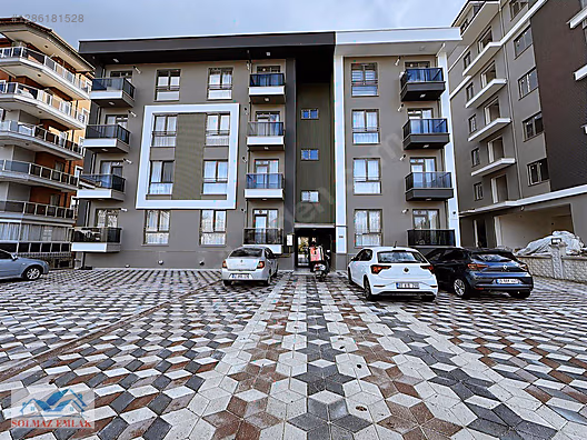 ÇÜNÜRDE SATILIK 1+1 ARA KAT GÜNEY CEPHE DAİRE #1286181528