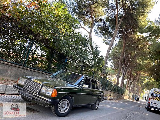 gorkem otodan tam bir nostalji 1980 mercedes benz 230t turkiye nin ilan sitesi sahibinden com da 974181869