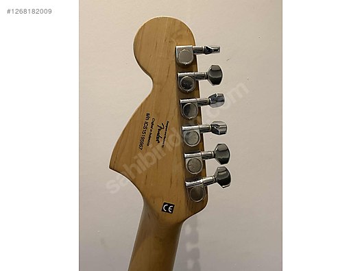 Squier Elektro Gitar