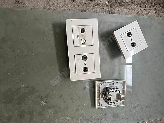 TV VE UYDU CİHAZLARI APARATLARI - Priz ve Yapı Malzemeleri sahibinden.com'da