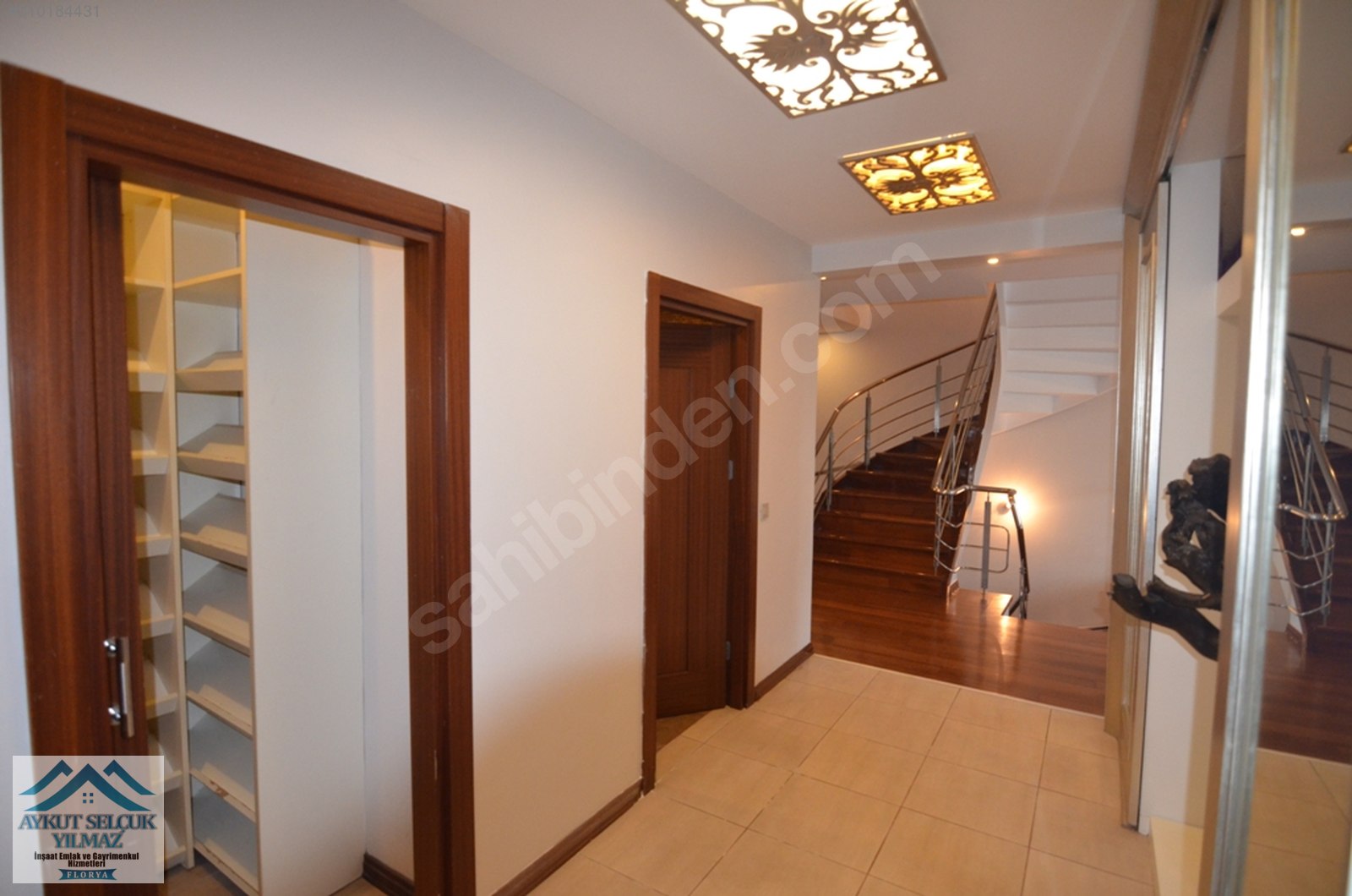 FLORYA�NIN EN GENİŞ BÖLGESİNDE HAVUZLU 6+1 450M2 MÜSTAKİL Satılık