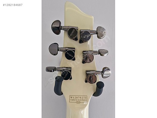 Schecter Elektro Gitar