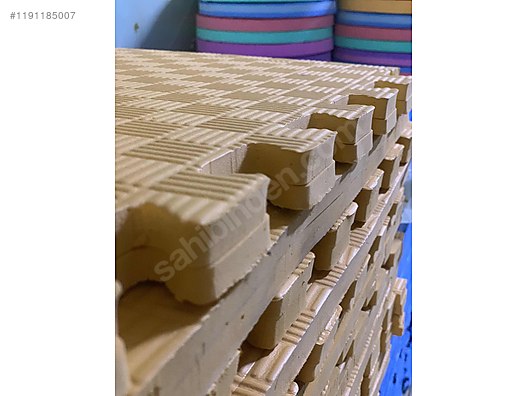 Used & Brand New Items / Sports / Pilates, Yoga & Gymnastic / Mats