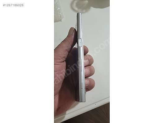 Used & Brand New Items / Cell Phones & Accessories / Cell Phones / Sony / Xperia XZ