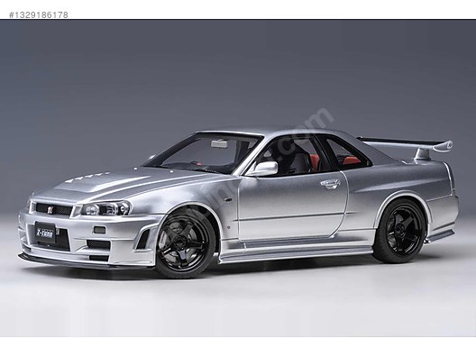 Autoart Diecast Model 1:18 Nissan Araba - 1329186178
