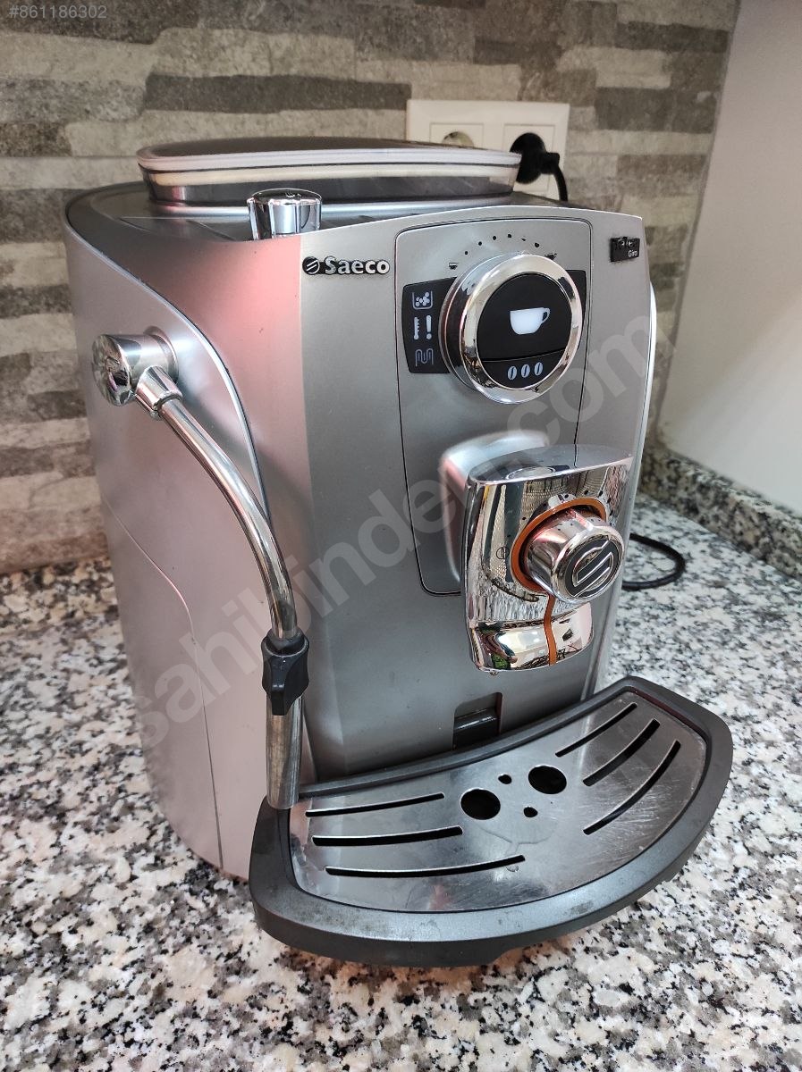 SAECO OTOMATİK ESPRESSO KAHVE MAKİNESİ Saeco Kahve Makinesi ve Küçük