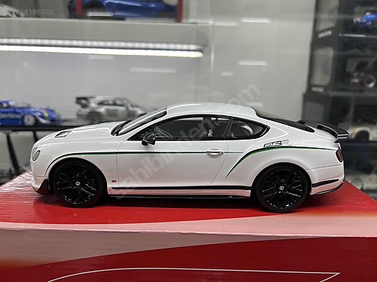 GT Spirit Diecast Model 1:18 Bentley Araba - 1318186526