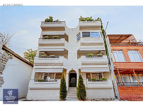 Ayvacık-Küçükkuyu'da Sezonluk Kiralık Lüks Konut Denize 50 Mt.