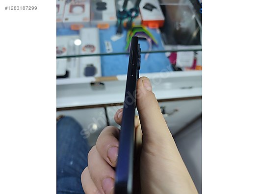 Used & Brand New Items / Cell Phones & Accessories / Cell Phones / Xiaomi / 12 Lite