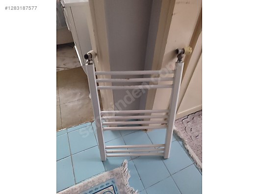 İkinci El ve Sıfır Alışveriş / Bahçe & Yapı Market / Yapı Malzemeleri / Banyo & Mutfak / Banyo Dolabı