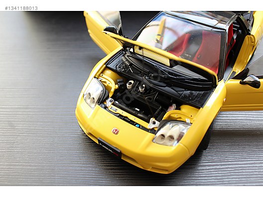 Autoart Diecast Model 1:18 Honda Araba - 1341188013