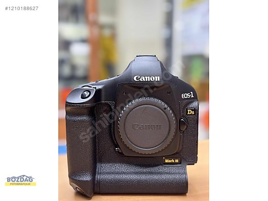 Canon EOS 1Ds Mark III DSLR Cameras are on