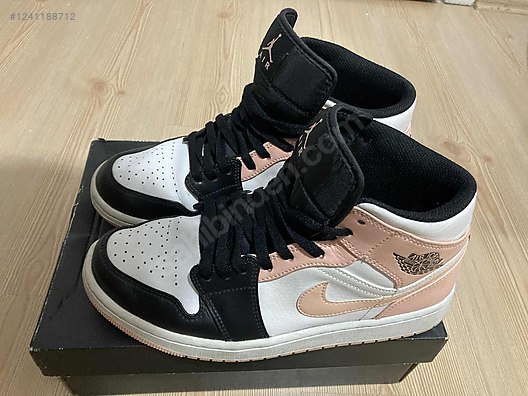 crimson tint jordan 1 outfits