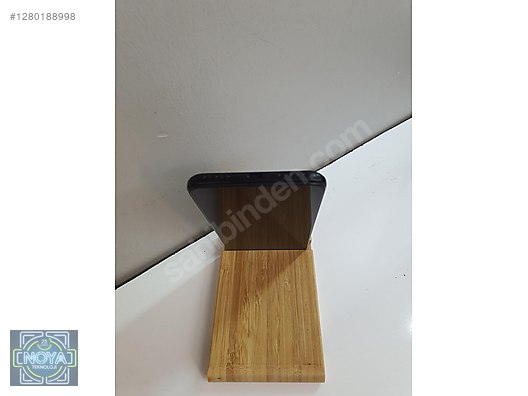 Used & Brand New Items / Cell Phones & Accessories / Cell Phones / Xiaomi / Mi A2 Lite (Redmi 6 Pro)