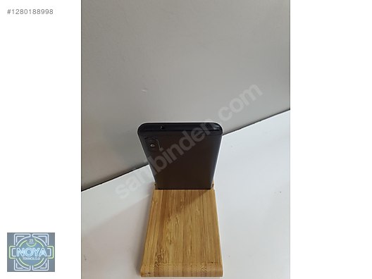 Used & Brand New Items / Cell Phones & Accessories / Cell Phones / Xiaomi / Mi A2 Lite (Redmi 6 Pro)