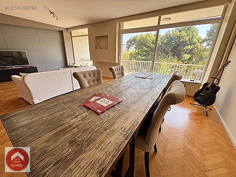 by MUTLU I Alsancak'ta Kültürpark Fuar Karşısı Satılık 3+1 Daire