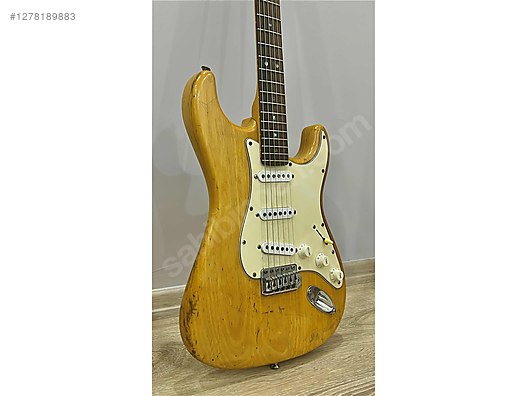 İkinci El ve Sıfır Alışveriş / Müzik / Müzik Aletleri / Telli Çalgılar / Gitar / Elektro