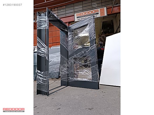 İkinci El ve Sıfır Alışveriş / Bahçe & Yapı Market / Yapı Malzemeleri / Kapı & Pencere / Çelik Kapı