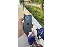 Temiz siyah titanyum