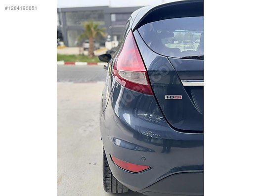 Vasıta / Otomobil / Ford / Fiesta / 1.6 TDCi  / Titanium