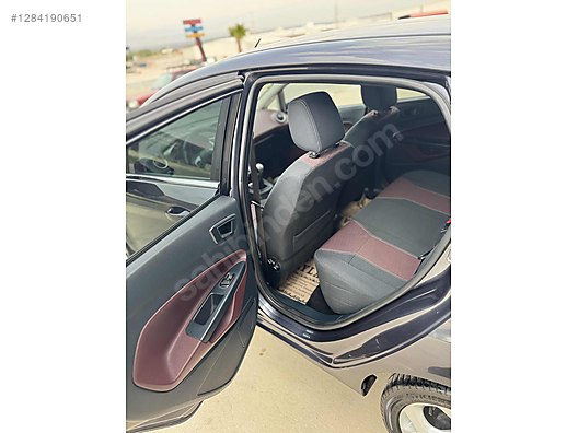 Vasıta / Otomobil / Ford / Fiesta / 1.6 TDCi  / Titanium