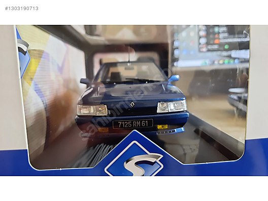 Solido Diecast Model 1:18 Renault Araba - 1303190713