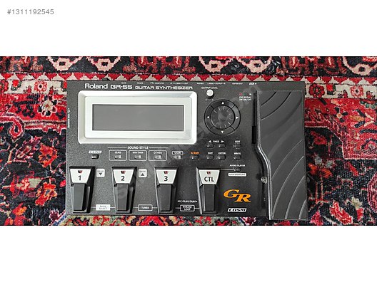 Roland GR 55 (GR-55 GR55) Gitar Synthesizer + GK 3 Manyetik on
