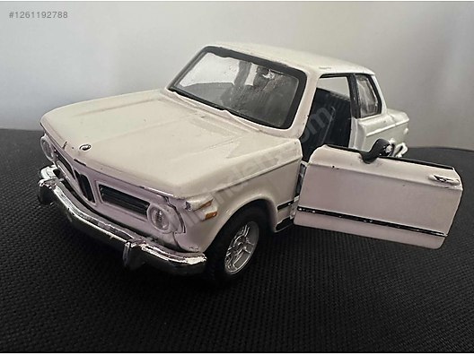 Bburago Diecast Model 1:32 BMW Araba - 1261192788